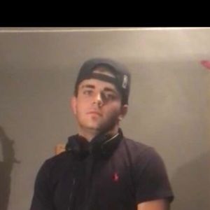 Meet your Posher, Santiago